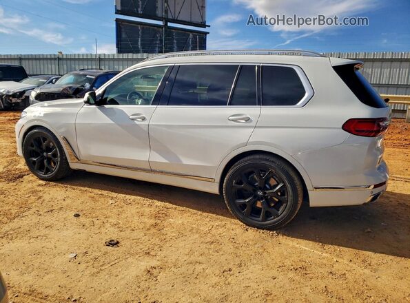 5UXCW2C02M9E17318 2021 BMW X7 Белый Задняя левая четверть
