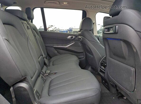 5UXCW2C04L9A01981 2020 BMW X7 Черный Вид задней части салона