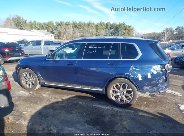 5UXCW2C06N9L19603 2022 BMW X7 Blue სალონის 360-გრადუსიანი ხედი
