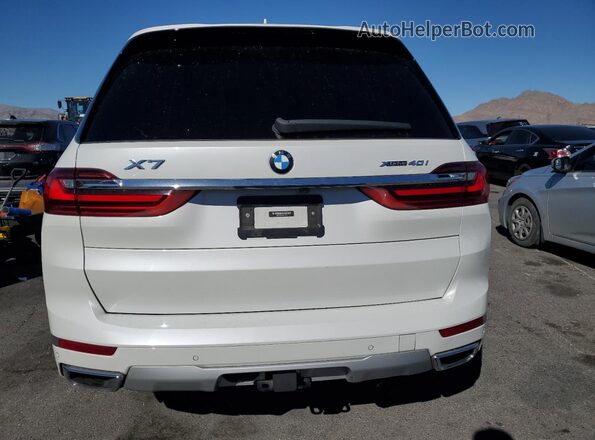 5UXCW2C0XM9F56239 2021 BMW X7 White Widok z tyłu