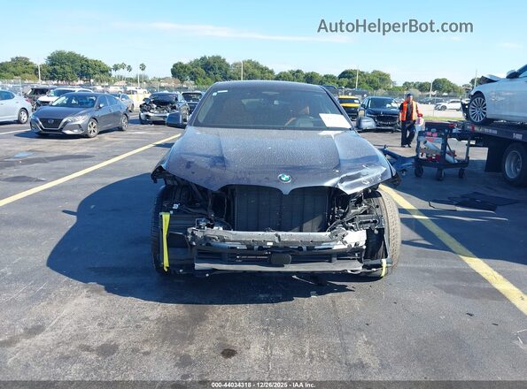 5UXCY6C05N9M69655 2022 BMW X6 Gray Вид спереду