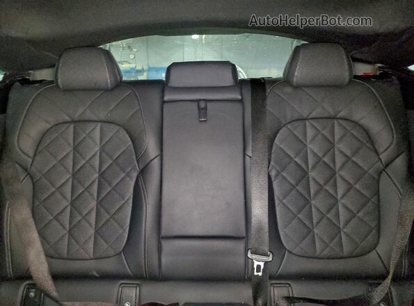 5UXCY6C05P9N73310 2023 BMW X6 Красный Вид задних сидений