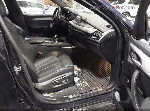 5UXKU2C55G0N83447 2016 BMW X6 Синий Вид салона спереди