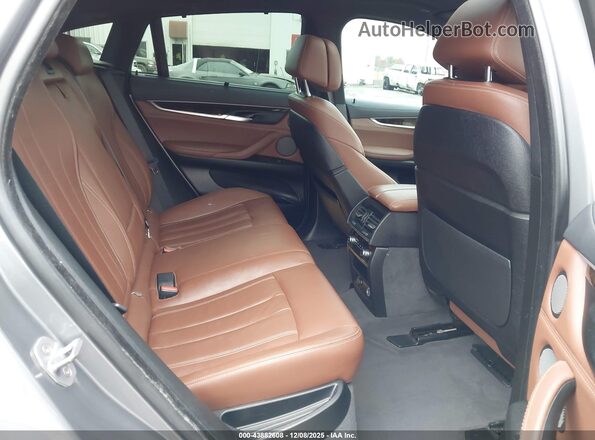 5UXKU6C57KLP60465 2019 BMW X6 Gray Widok naklejki z numerem VIN