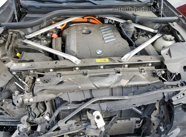 5UXTA6C03P9P55768 2023 BMW X5 Black ძრავის განყოფილების ხედი