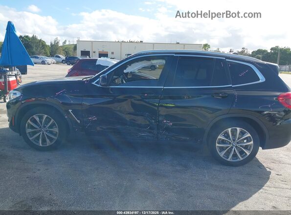 5UXTR7C59KLE88290 2019 BMW X3 Черный Панорамный вид салона 360°