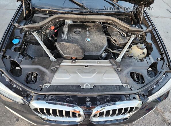 5UXTR9C50JLC80079 2018 BMW X3 Черный Вид подкапотного пространства