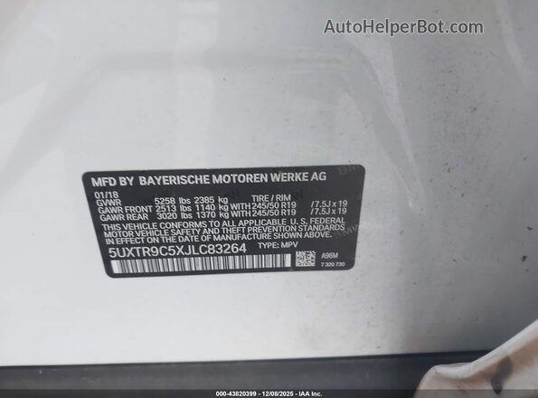 5UXTR9C5XJLC83264 2018 BMW X3 White Engine compartment view