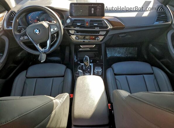 5UXTY3C00M9E60720 2021 BMW X3 Синий Вид панели приборов