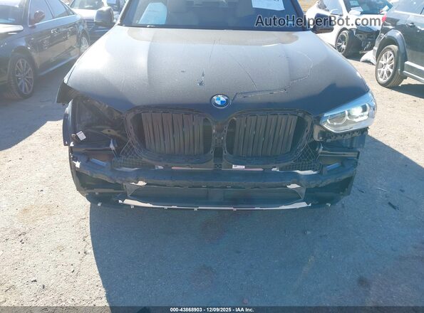 5UXTY3C0XM9G54266 2021 BMW X3 Black Widok z przodu
