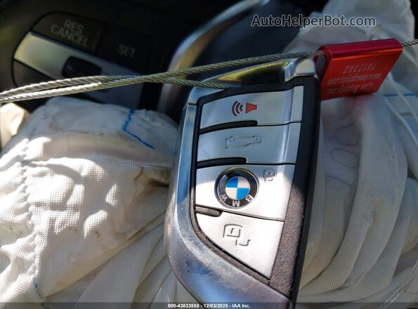 5UXTY5C03M9E70637 2021 BMW X3 Blue Widok deski rozdzielczej
