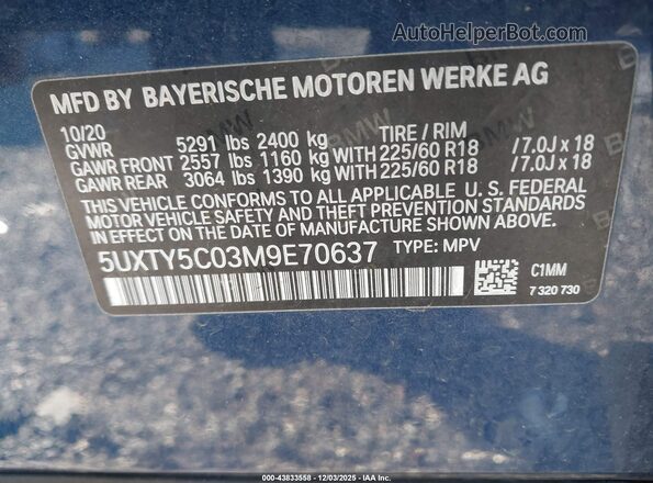5UXTY5C03M9E70637 2021 BMW X3 Blue Widok komory silnika