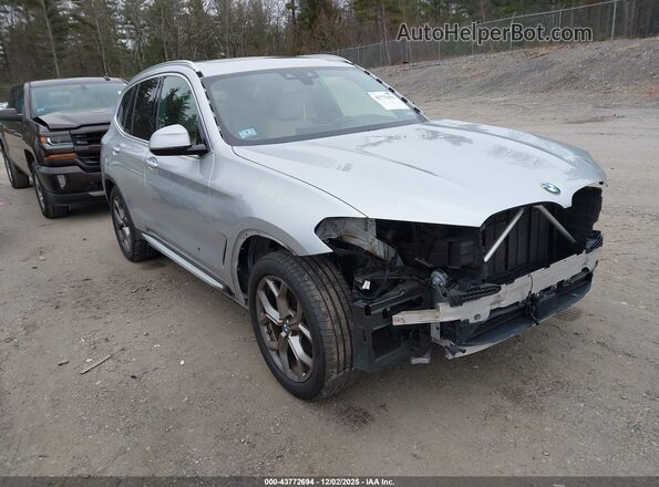 5UXTY5C05M9E47635 2021 BMW X3 Серебряный Передняя правая четверть
