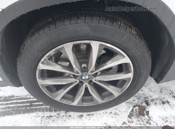 5UXUJ3C58KLG56019 2019 BMW X4 Белый Вид щитка приборов