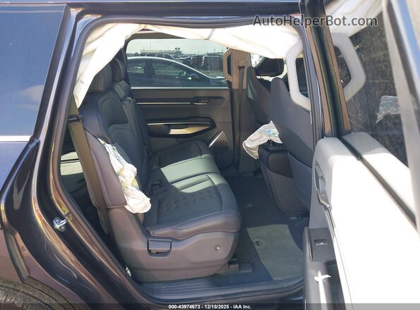 5XYAFFS54TG005280 2026 KIA EV9 Серый Вид наклейки с VIN-кодом
