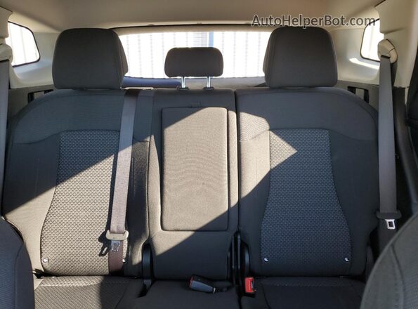 5XYK23DF4TG328197 2026 KIA SPORTAGE White Հետևի նստատեղերի տեսք