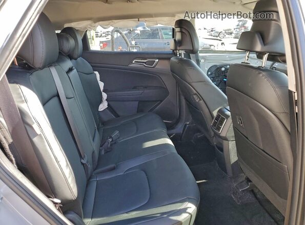 5XYK33DF6TG369847 2026 KIA SPORTAGE Gray Rear interior view