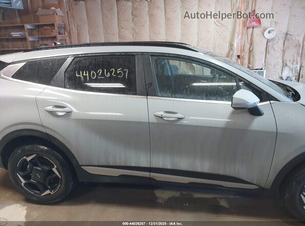 5XYK3CDFXTG342506 2026 KIA SPORTAGE Gray Widok wnętrza 360 stopni