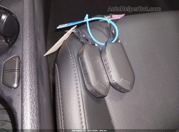 5XYK3CDFXTG342506 2026 KIA SPORTAGE Gray Widok deski rozdzielczej