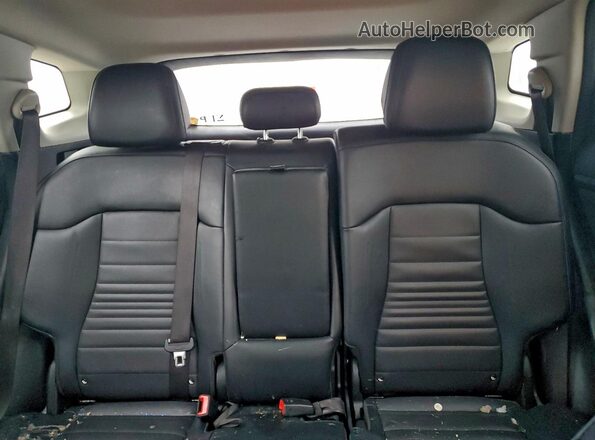 5XYK53AF9PG039446 2023 KIA SPORTAGE Gray Vista de los asientos traseros