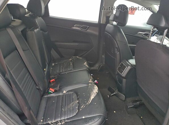 5XYK53AF9PG039446 2023 KIA SPORTAGE Gray Vista interior trasera