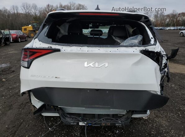 5XYK7CDF3RG164001 2024 KIA SPORTAGE White Widok z tyłu
