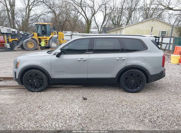 5XYP5DHC8NG314325 2022 KIA TELLURIDE Серый Панорамный вид салона 360°