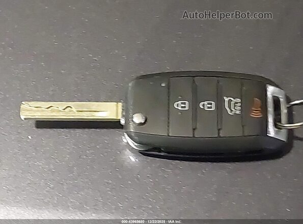 5XYPGDA39LG689593 2020 KIA SORENTO Белый Вид панели приборов