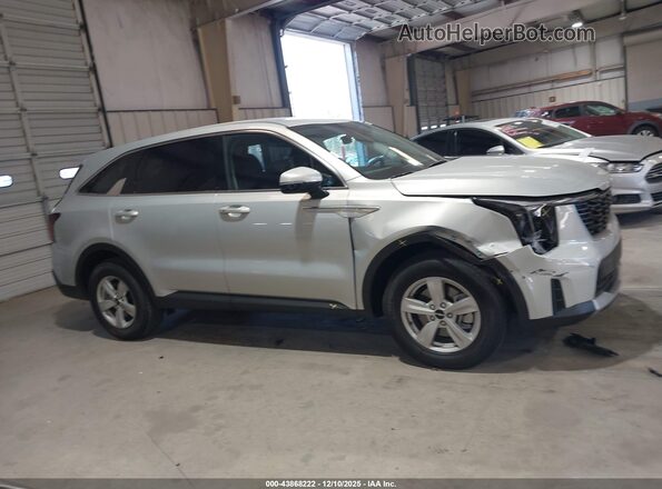 5XYRG4JC2TG419095 2026 KIA SORENTO Серый Вид задней части салона
