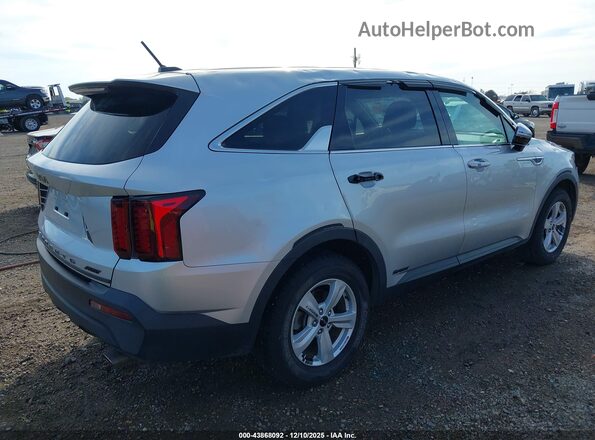 5XYRG4LCXNG083616 2022 KIA SORENTO Silver Задня права чверть