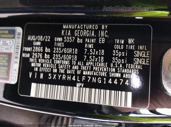 5XYRH4LF7NG144749 2022 KIA SORENTO Black Widok komory silnika