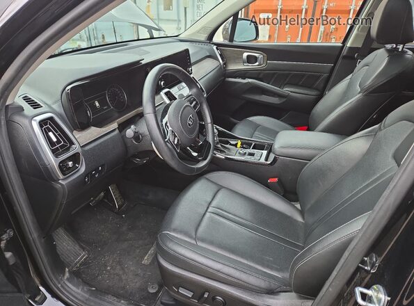 5XYRHDLF3MG063732 2021 KIA SORENTO Черный Вид салона спереди
