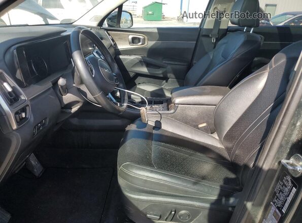5XYRHDLFXNG153039 2022 KIA SORENTO Зеленый Вид салона спереди