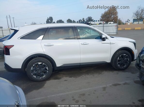 5XYRL4JC8TG416987 2026 KIA SORENTO Белый Панорамный вид салона 360°
