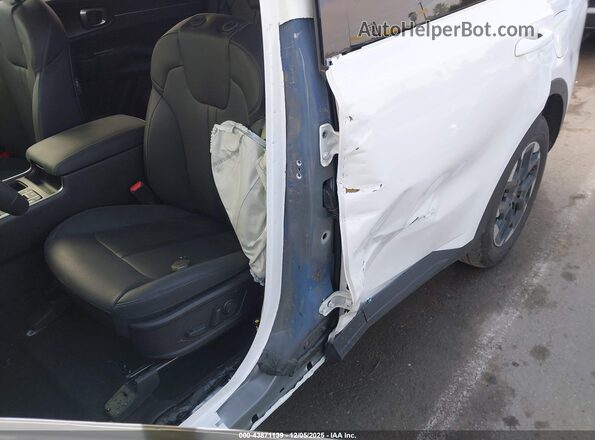 5XYRL4JC8TG416987 2026 KIA SORENTO Белый 