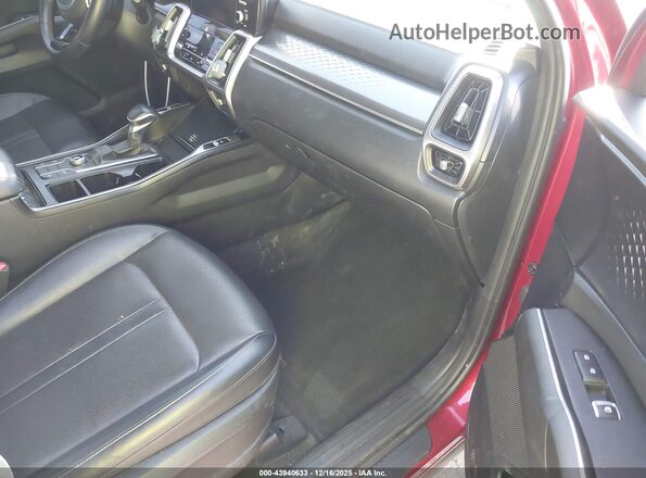 5XYRLDLC6MG004758 2021 KIA SORENTO Maroon Widok wnętrza z przodu