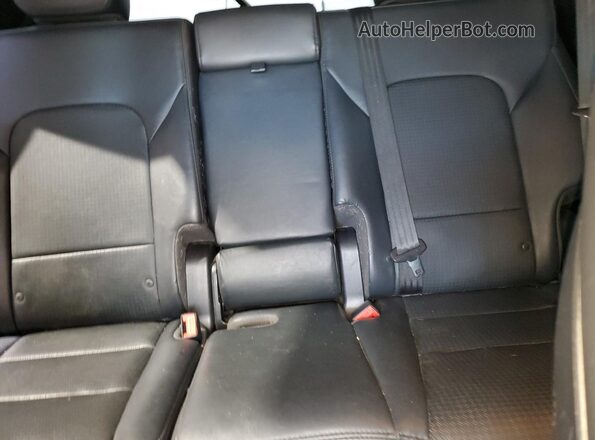 5XYZWDLA4GG314997 2016 HYUNDAI SANTA Blue Rear seats view