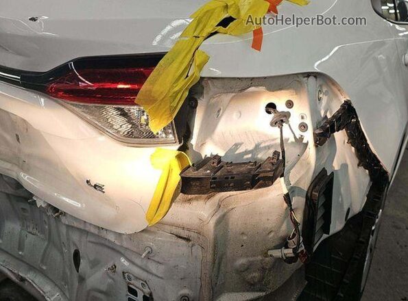5YFEPMAE6NP347140 2022 TOYOTA LL White Przód prawy