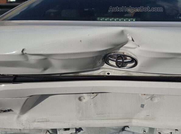 5YFEPMAE6NP347140 2022 TOYOTA LL White უკანა ხედი