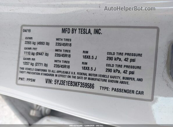 5YJ3E1EB3KF359586 2019 TESLA MODEL 3 White ძრავის განყოფილების ხედი