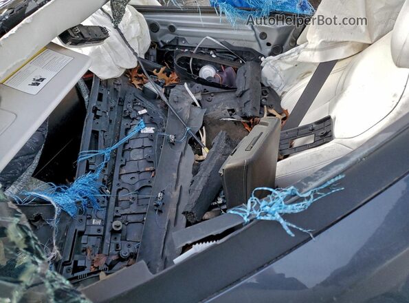 5YJ3E1EB7NF127173 2022 TESLA MODEL Серый Вид салона спереди