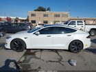 2022 Tesla Model S Dual Motor All-wheel Drive Белый vin: 5YJSA1E54NF493528