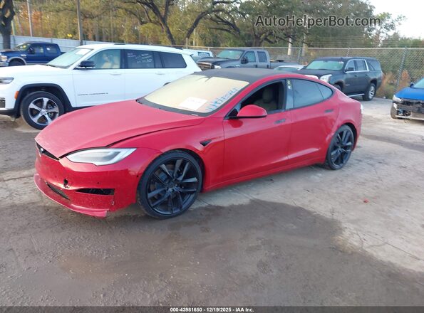 5YJSA1E55MF438892 2021 TESLA MODEL S Red წინა მარცხენა ხედი სამი მეოთხედიდან