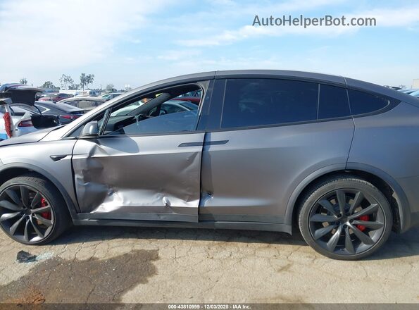 5YJXCBE26LF273414 2020 TESLA MODEL X Серый Вид задней части салона