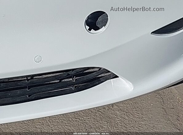 5YJYGDEE5MF072572 2021 TESLA MODEL Y White 