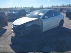 2021 Tesla Model Y Long Range Dual Motor All-wheel Drive White vin: 5YJYGDEE5MF204066