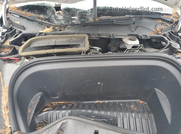 5YJYGDEF1MF094013 2021 TESLA MODEL White Widok komory silnika