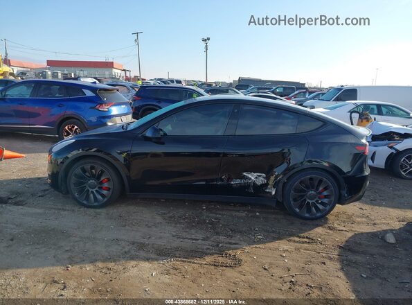5YJYGDEF2MF201974 2021 TESLA MODEL Y Black Панорамний вид салону 360°