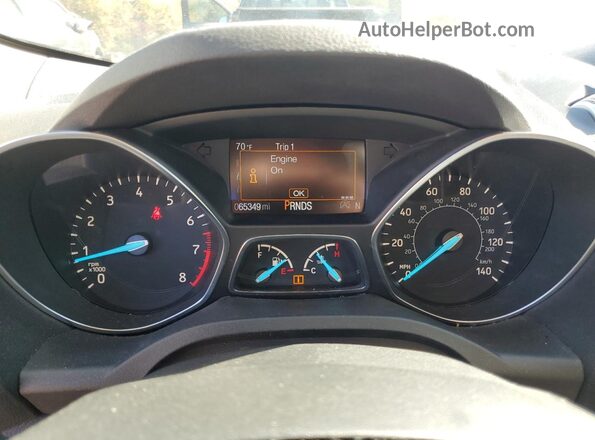 1FMCU9G99HUE04733 2017 FORD ESCAPE Золотой Вид задних сидений