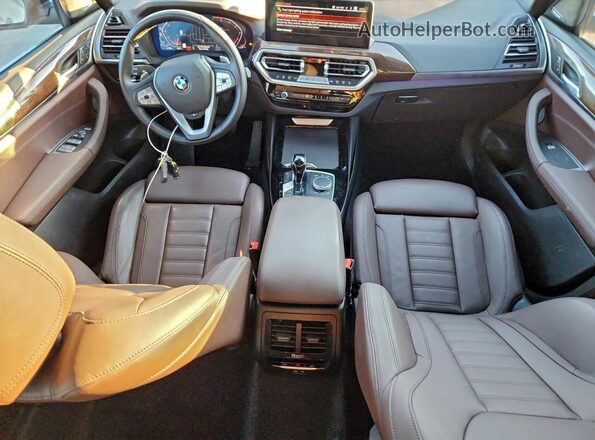 WBX47DP04PN222387 2023 BMW X3 White Widok zestawu wskaźników